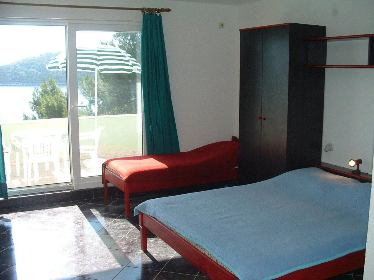 Apartments Tonka Vinišće Extérieur photo