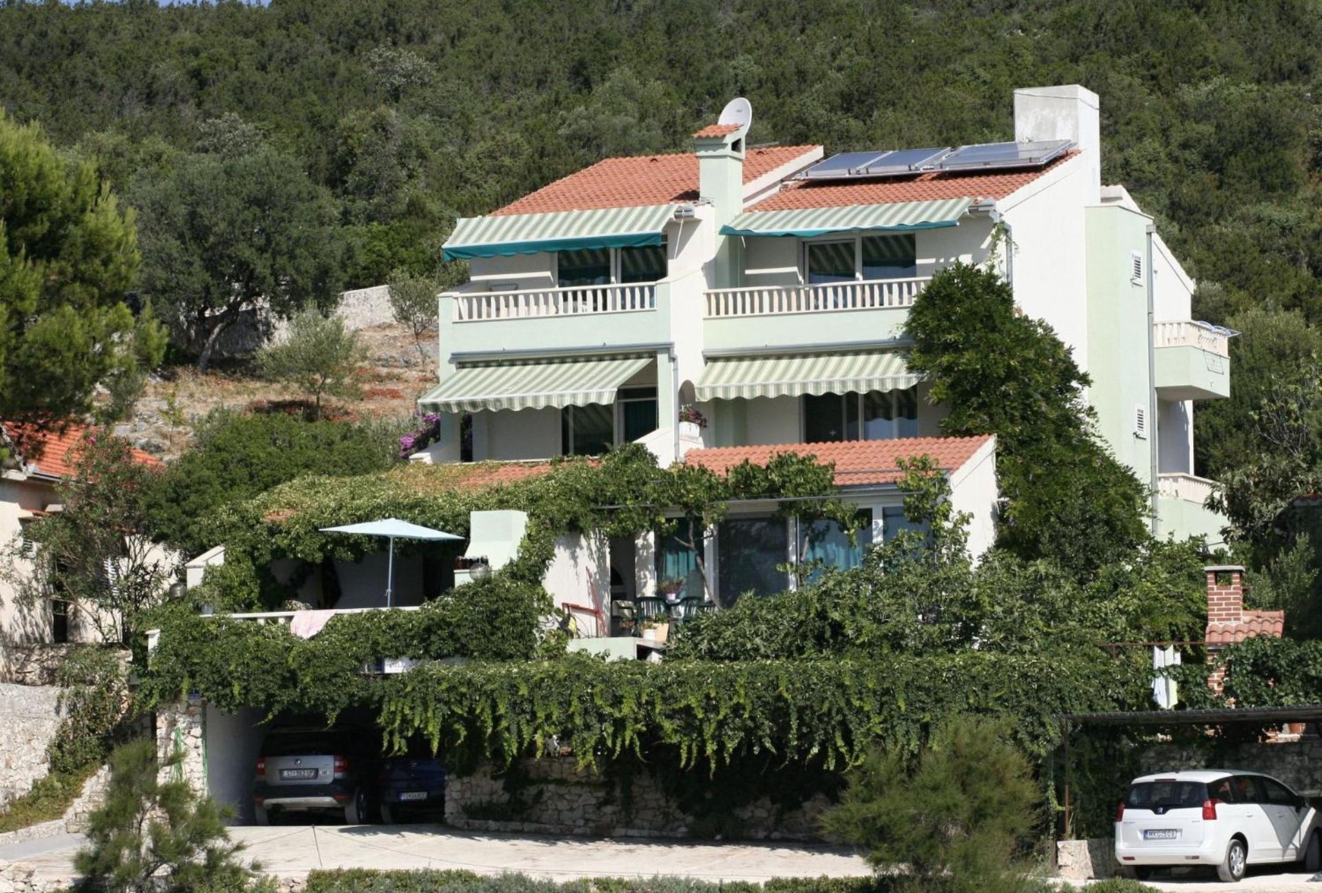 Apartments Tonka Vinišće Extérieur photo